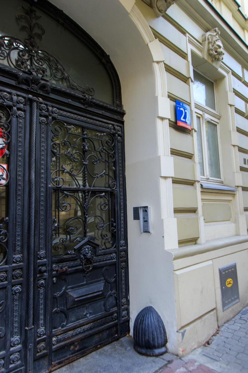 Rental Apartments Wilcza Warsawa Bagian luar foto