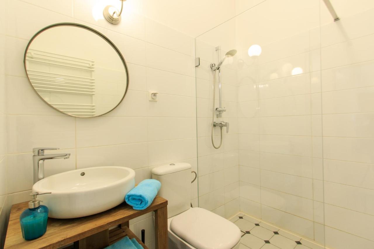 Rental Apartments Wilcza Warsawa Bagian luar foto